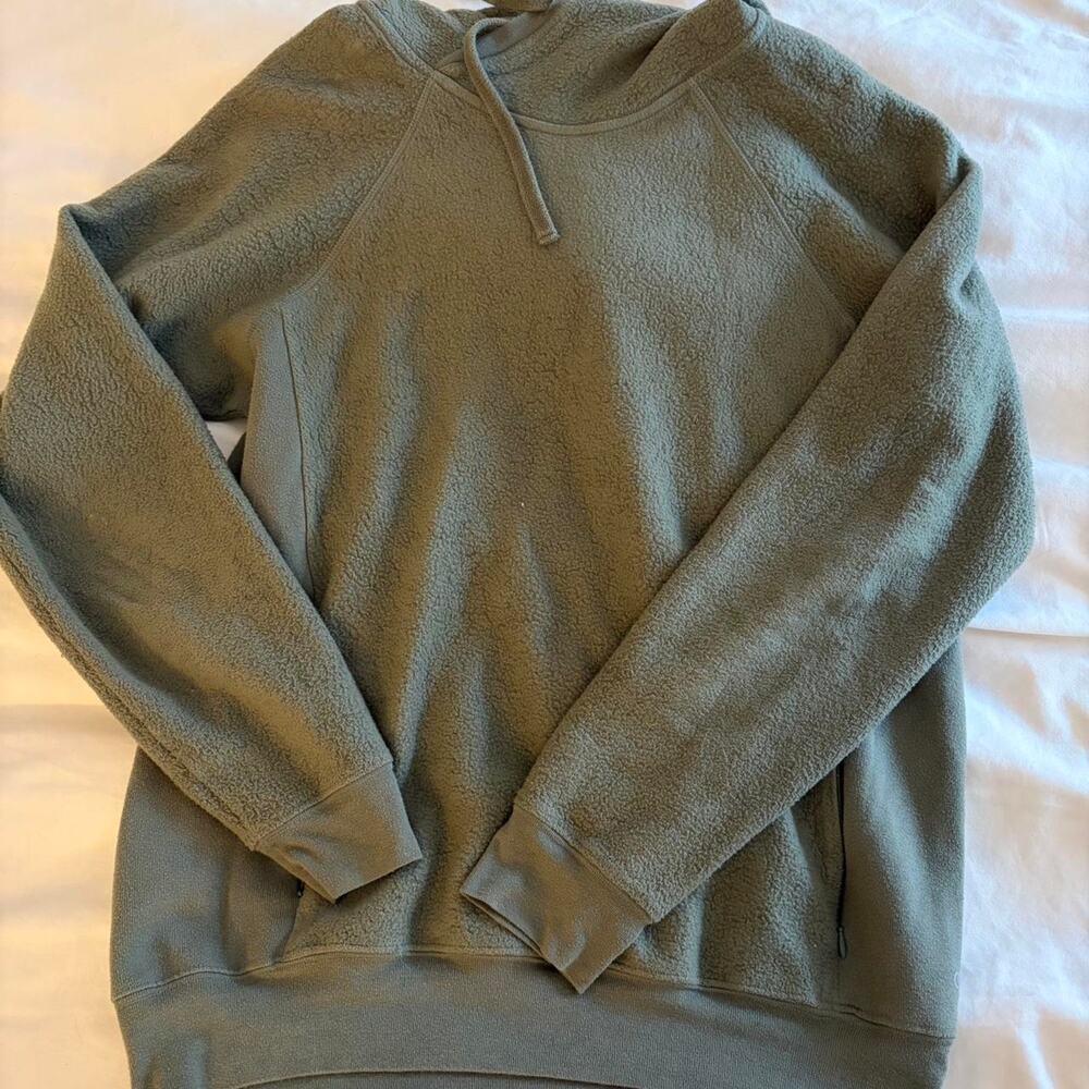 Alo yoga green fleece hoodie